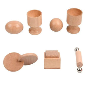 Montessori Interlocking Discs Toy - Natural Beech Wood Baby Grip Toy - LearnLark Montessori